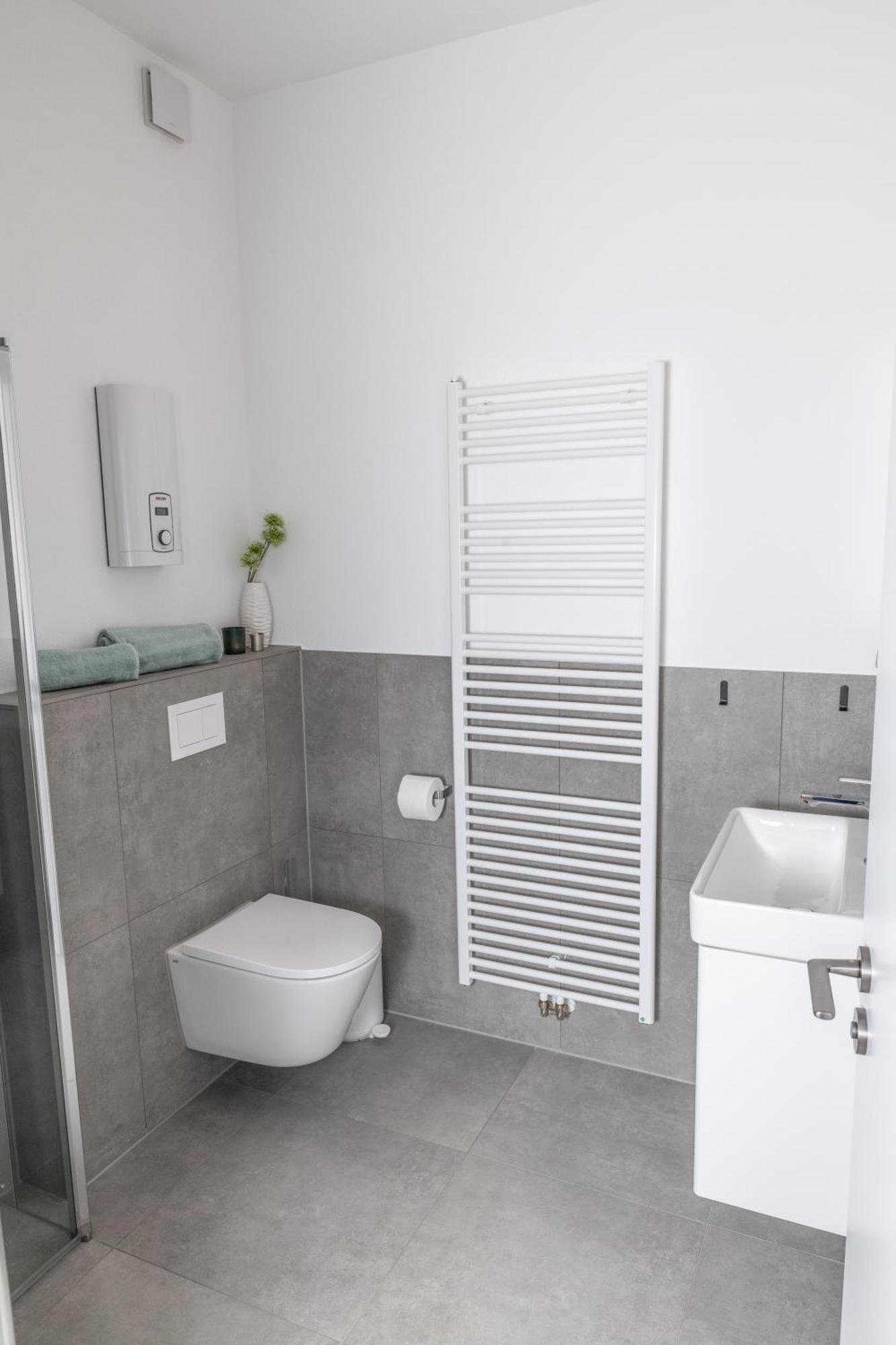 Apartment Weingut Dr Hermann I Erden Bagian luar foto